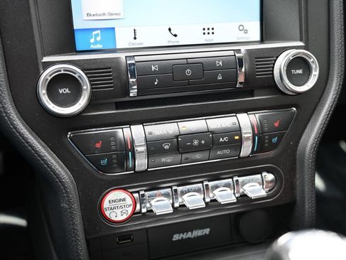 Used 2016 Ford Mustang Premium image 24