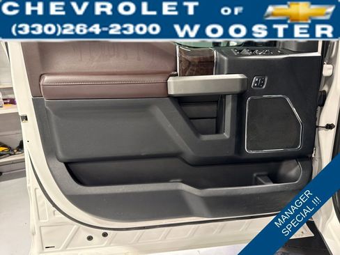 Used 2017 Ford F250 Platinum w/ Platinum Ultimate Package image 10