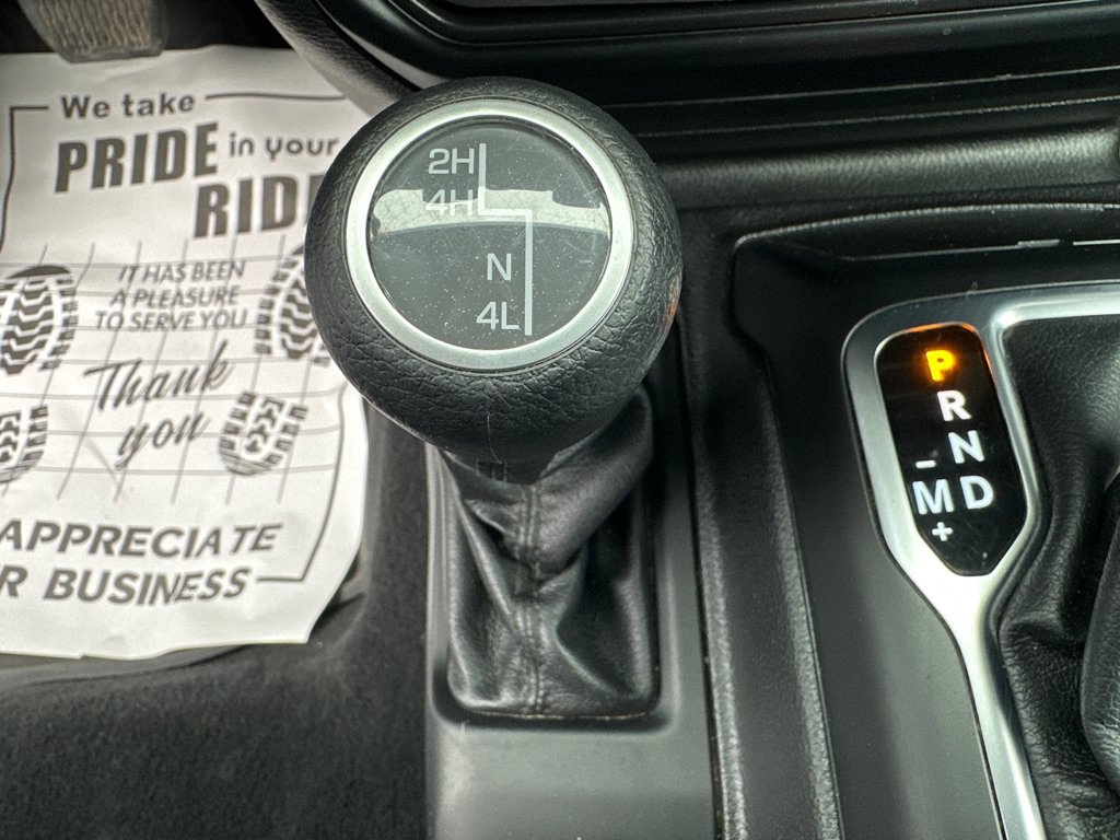 Used 2019 Jeep Wrangler Unlimited Sport S AWD/4WD image 15