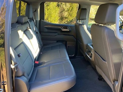 Used 2022 Chevrolet Silverado 1500 LTZ w/ LTZ Premium Package image 34