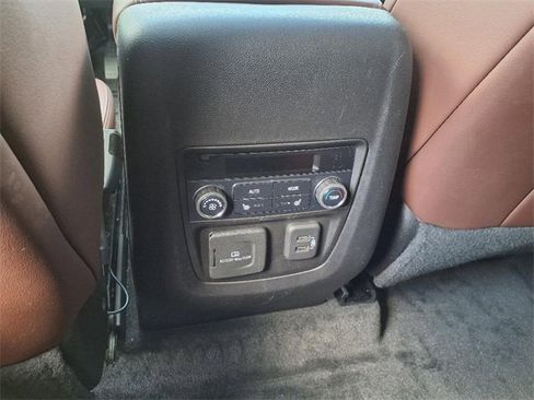 Used 2021 Buick Enclave Avenir w/ Avenir Technology Package image 11