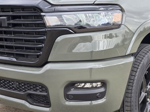 New 2026 RAM 1500 Laramie image 8