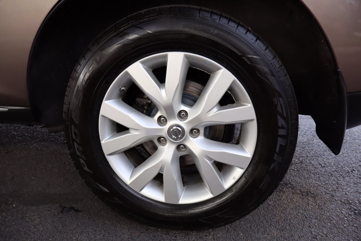 Used 2013 Nissan Murano S AWD/4WD image 40