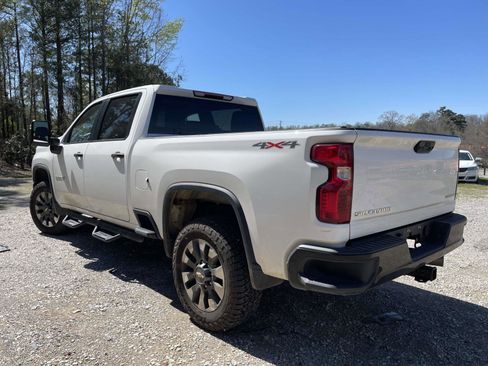 Used 2023 Chevrolet Silverado 2500 Custom w/ Custom Value Package image 21
