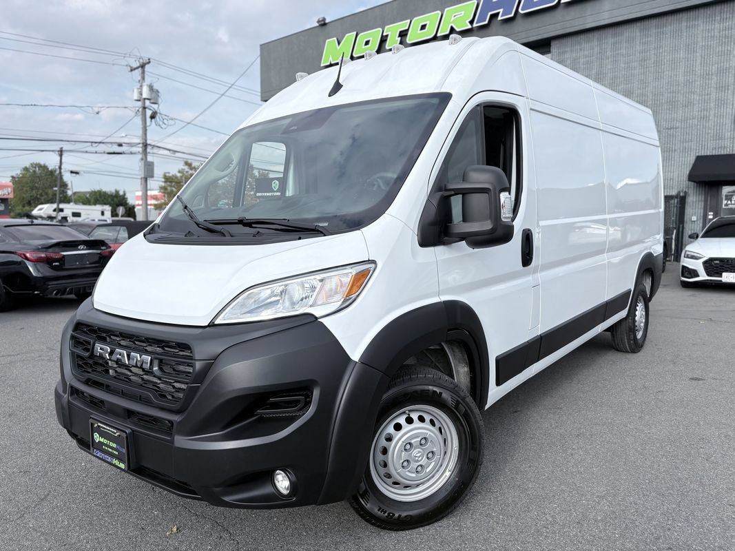 Used 2026 RAM ProMaster 2500 w/ Convenience Group FWD image 1