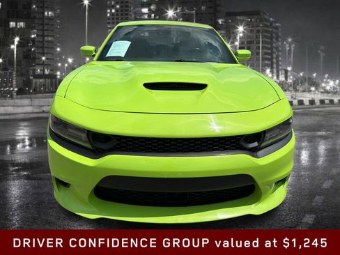Used 2019 Dodge Charger Scat Pack w/ Dynamics Package RWD image 9