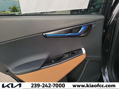 New 2026 Kia EV6 Wind RWD image 12