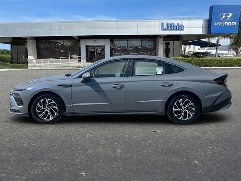 New 2026 Hyundai Sonata Blue image 6