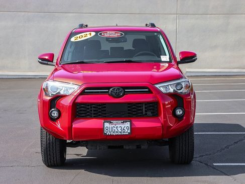 Certified 2021 Toyota 4Runner SR5 Premium w/ Moonroof Package RWD image 2