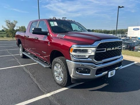 Used 2022 RAM 2500 Big Horn w/ Level C Equiment Group AWD/4WD image 23