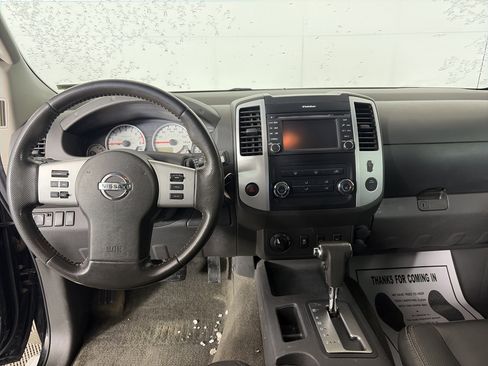 Used 2013 Nissan Xterra PRO-4X w/ Pro-4x Leather Pkg image 3