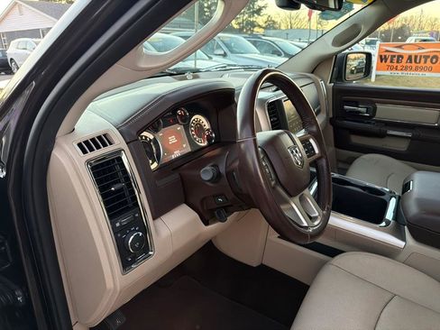 Used 2017 RAM 1500 Laramie w/ Convenience Group image 29