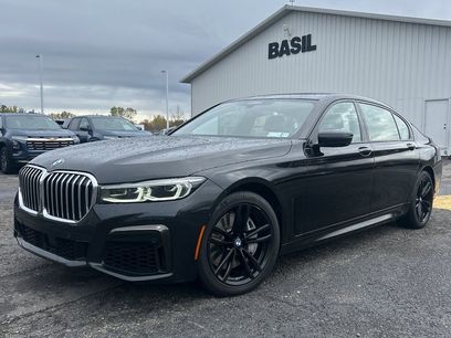 Used 2022 BMW 750i xDrive w/ Executive Package