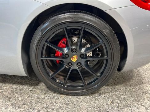 Used 2016 Porsche Cayman S image 35