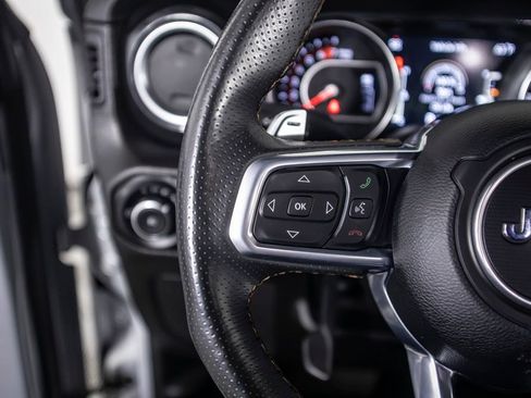 Used 2022 Jeep Wrangler Unlimited Rubicon w/ Xtreme Recon 35" Tire Package image 40