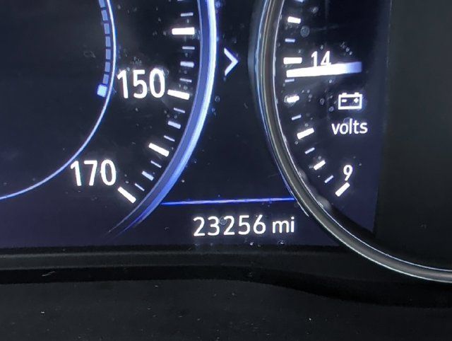 Used 2024 Buick Enclave Premium w/ Experience Buick Package FWD image 18