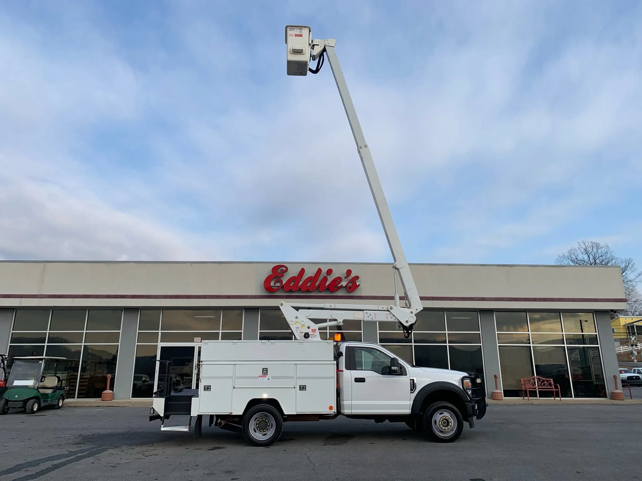 Used 2020 Ford F550 4x4 Regular Cab Super Duty w/ Power Equipment Group image 42