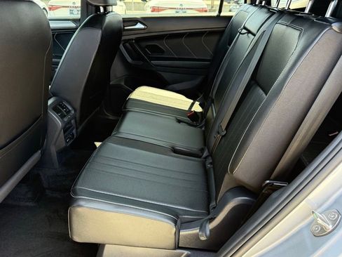 Used 2023 Volkswagen Tiguan SE R-Line FWD image 23
