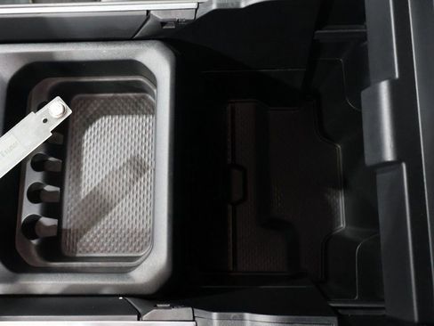 Certified 2023 RAM 1500 Laramie image 41