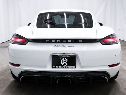 Used 2019 Porsche 718 Cayman image 5