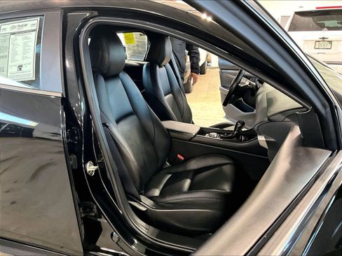 Used 2025 MAZDA MAZDA3 s Sport image 11