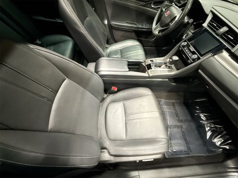 Used 2018 Honda Civic Sport Touring image 30