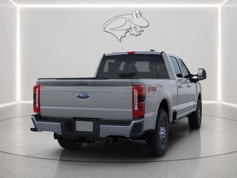 New 2026 Ford F250 Lariat w/ FX4 Off-Road Package image 6