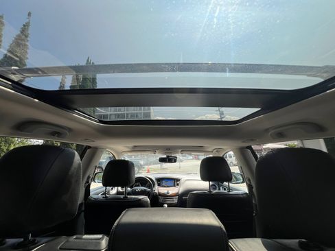 Used 2017 INFINITI QX60 FWD w/ Deluxe Technology Package image 20