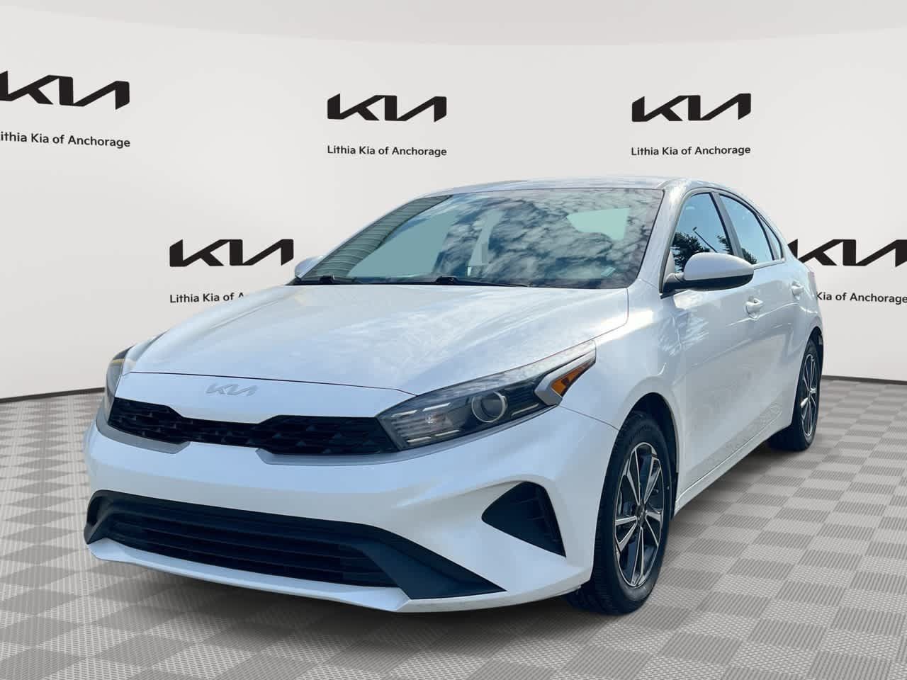Certified 2023 Kia Forte LXS FWD image 1