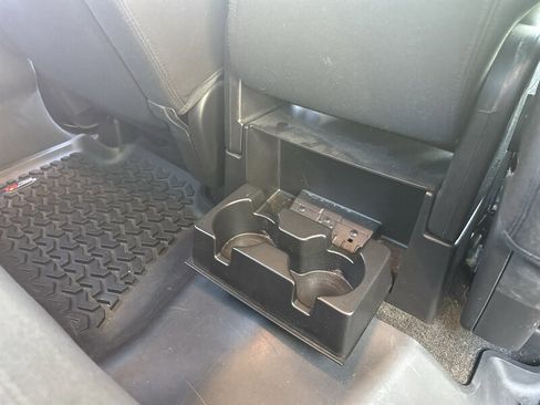Used 2012 Chevrolet Avalanche LS w/ Convenience Package AWD/4WD image 35