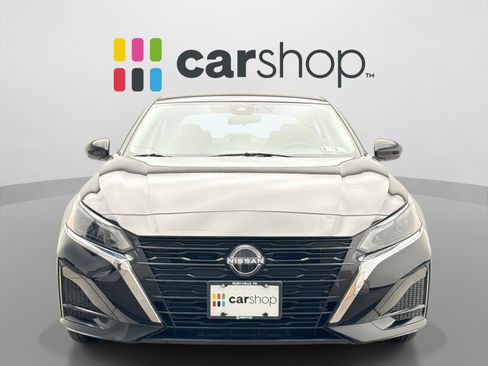 Used 2023 Nissan Altima 2.5 SV AWD/4WD image 8