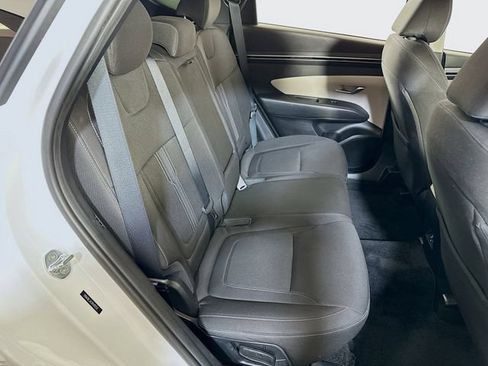 Used 2023 Hyundai Tucson SEL AWD/4WD image 16