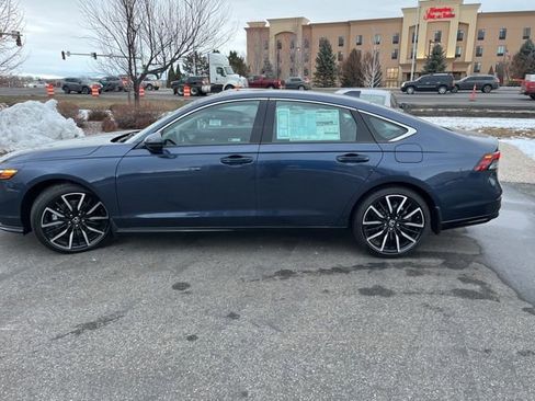 New 2025 Honda Accord Touring image 5