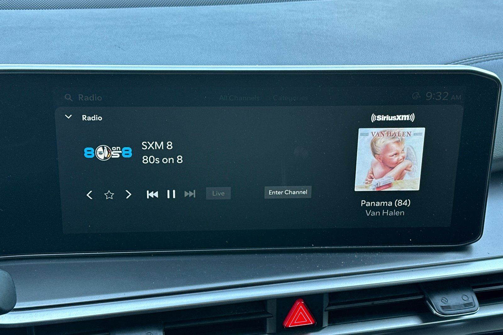 Used 2024 Kia Sorento S FWD image 25