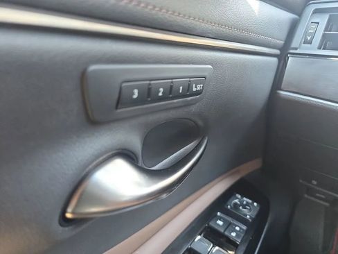 Used 2022 Lexus ES 300h w/ Premium Package FWD image 24