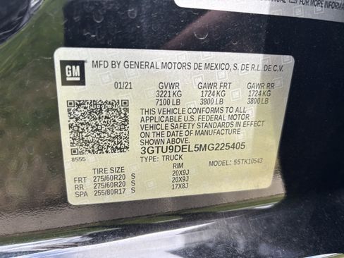 Used 2021 GMC Sierra 1500 SLT w/ SLT Premium Plus Package image 37