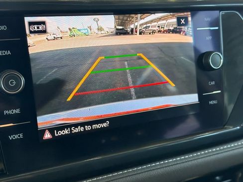 Used 2022 Volkswagen Taos SEL AWD/4WD image 19