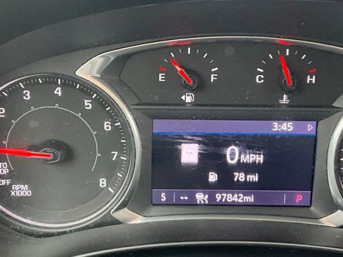 Used 2019 GMC Terrain Denali w/ Driver Alert Package II AWD/4WD image 14