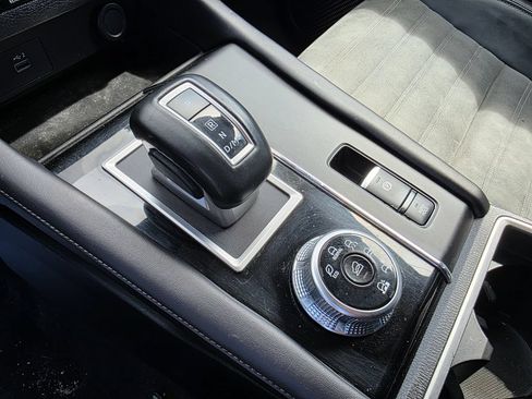 Used 2023 Mitsubishi Outlander SE AWD/4WD image 11