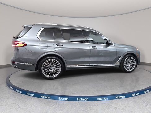 Certified 2024 BMW X7 xDrive40i w/ Premium Package AWD/4WD image 4