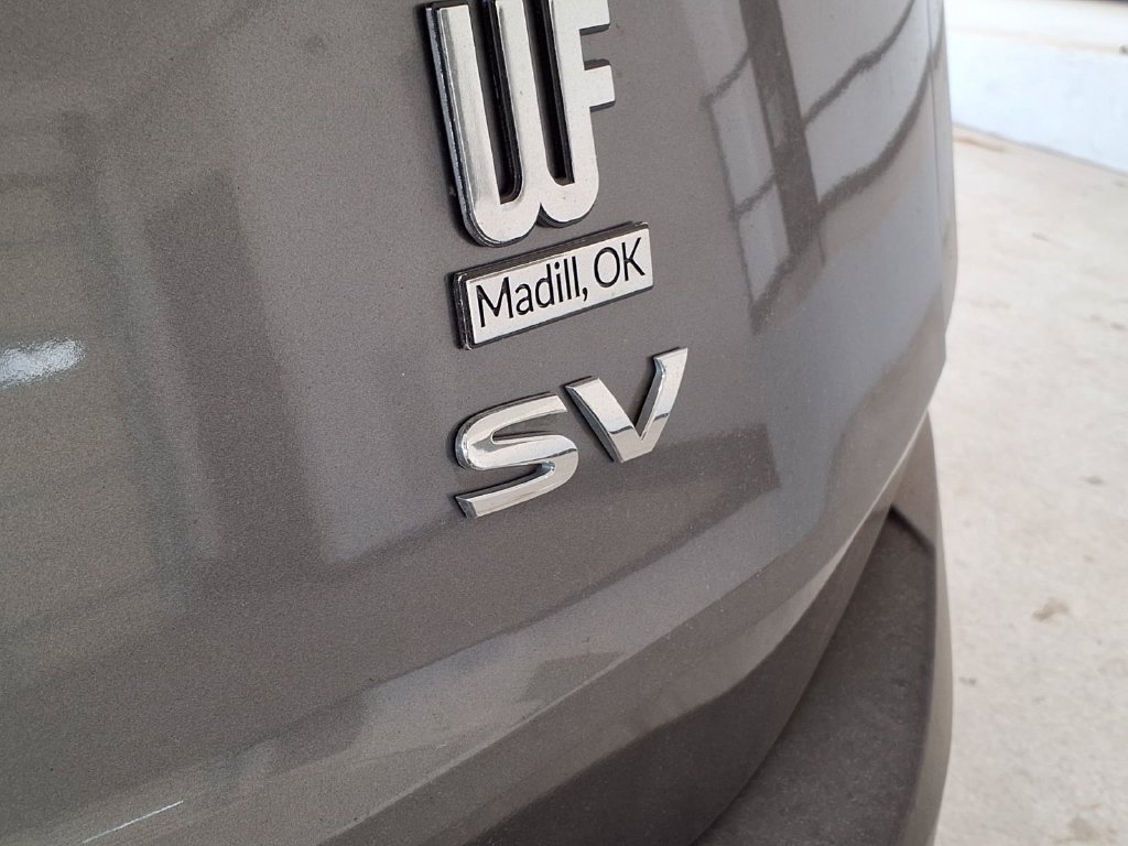 Used 2023 Nissan Rogue S FWD image 17