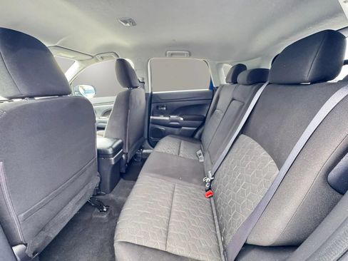 Used 2020 Mitsubishi Outlander Sport SE AWD/4WD image 11