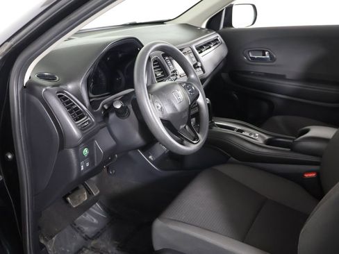 Used 2022 Honda HR-V LX image 15