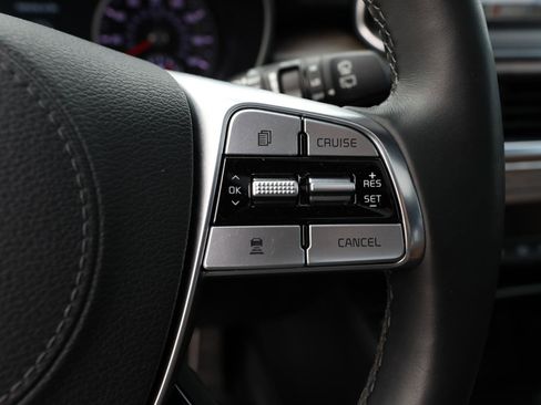 Used 2020 Kia Telluride SX w/ SX Prestige Package image 33