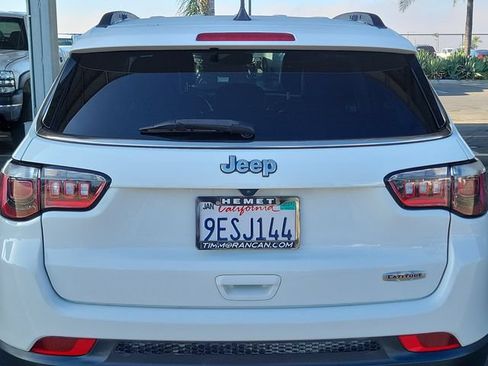 Used 2022 Jeep Compass Latitude FWD image 26
