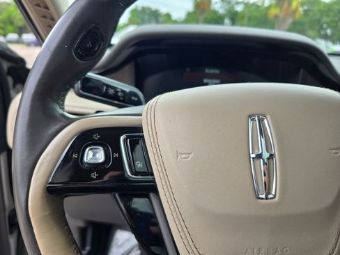 Used 2020 Lincoln Aviator Grand Touring w/ Equipment Group 301A AWD/4WD image 20