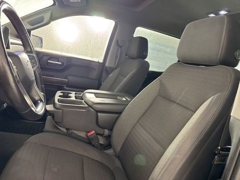 Used 2019 Chevrolet Silverado 1500 LT w/ All-Star Edition image 11