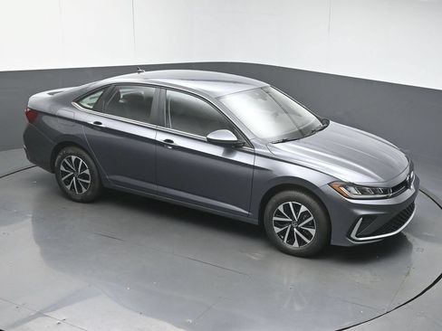 Used 2025 Volkswagen Jetta S FWD image 41
