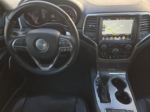 Used 2017 Jeep Grand Cherokee Summit w/ Platinum Series Group image 30