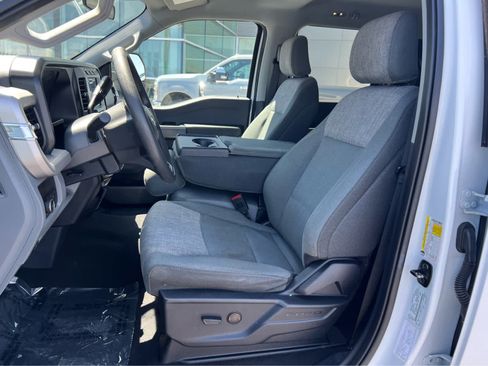 Certified 2024 Ford F350 XLT AWD/4WD image 28